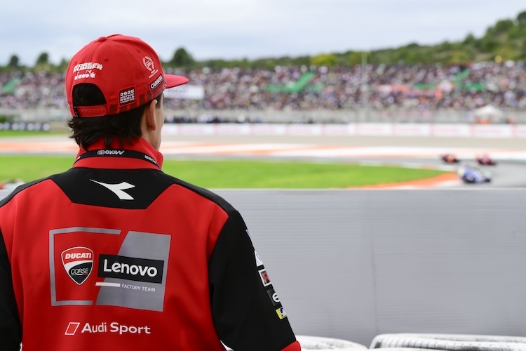 In Valencia war Marc Marquez zum Saisonabschluss als Zuschauer vor Ort. Die Überseerennen verfolgte er im Fernsehen