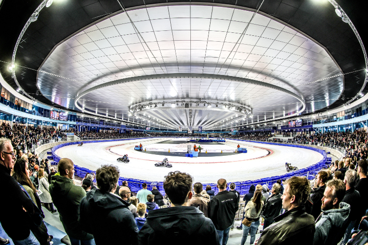 Eisspeedway in Heerenveen geht weiter