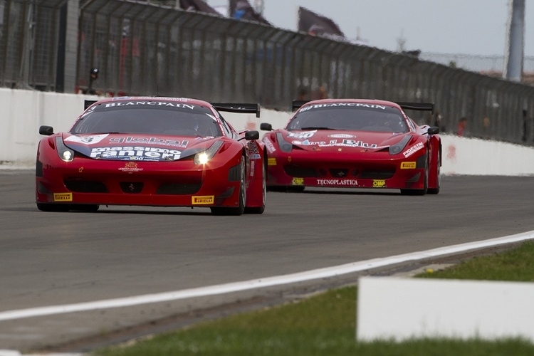 AF Corse muss noch um den Sieg am Nürburgring bangen