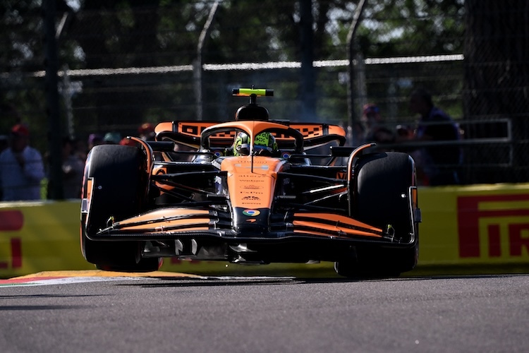 Lando Norris lässt seinen McLaren fliegen