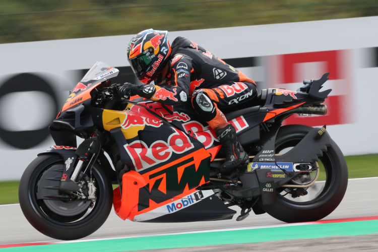 KTM ist ohne Motorsport nicht vorstellbar – hier MotoGP-Pilot Brad Binder