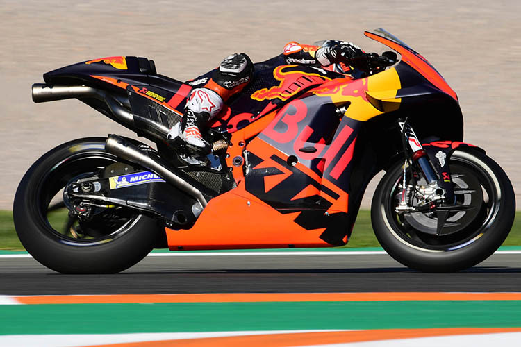 Dani Pedrosa auf der neuen KTM: Stahlrohre können auch viereckig sein