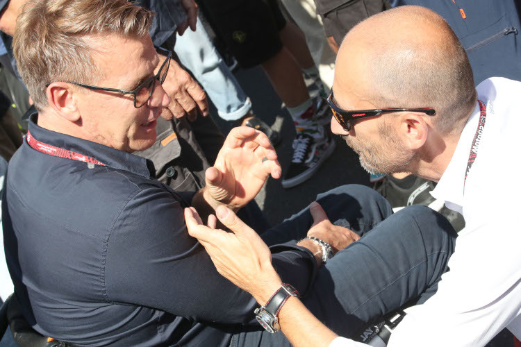 Pit Beirer im Gespräch mit Ducati-CEO Claudio Domenicali