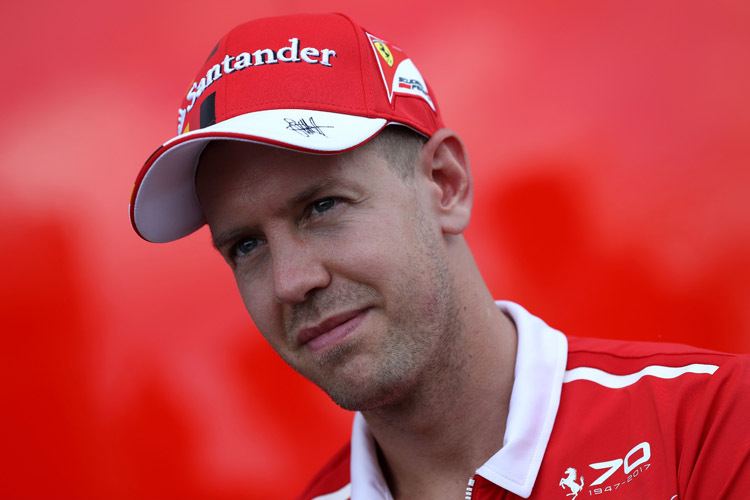 Sebastian Vettel darf die Hoffnung noch nicht aufgeben, betont Mika Häkkinen