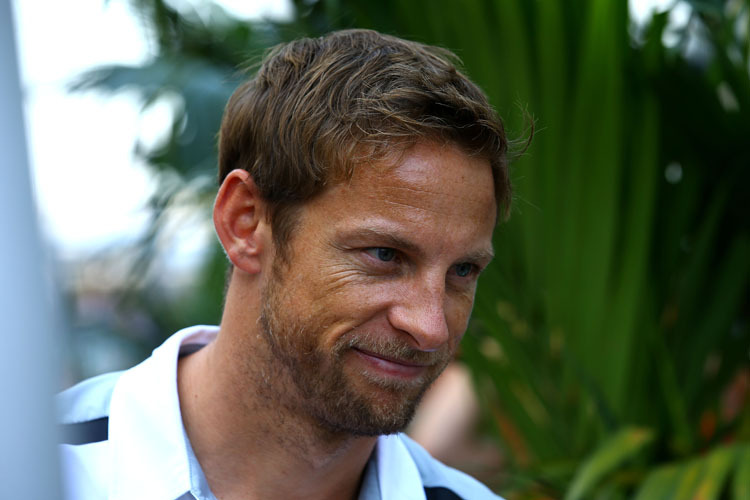 McLaren-Star Jenson Button: «wenn wir wie in diesem Jahr ein Team wie Mercedes haben, das allen ein Schritt voraus ist, dann ist das Podest automatisch durch dessen drei Rennfahrer schon besetzt»