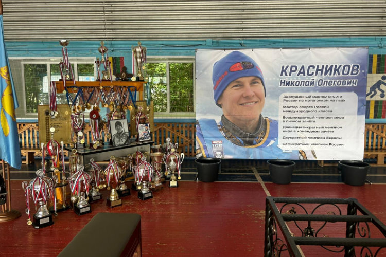 Abschied-von-Eisspeedway-Gott-Nikolai-Krasnikov-40-