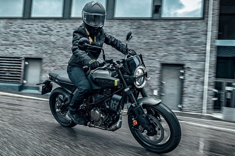 GlareStop Displayschutzfolie Für Husqvarna Svartpilen - Entspiegelt & Kratzfest