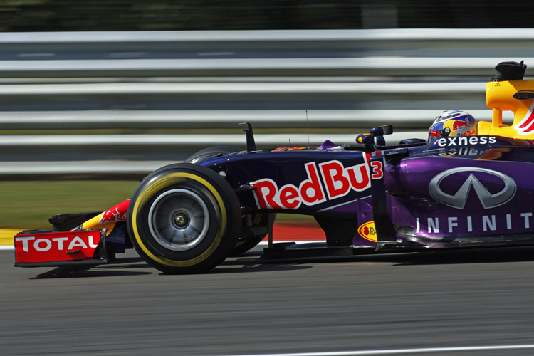 Daniel Ricciardo zu Nico Rosbergs Reifenschaden: «In einer anderen Ecke hätte das sehr viel gefährlicher werden können»