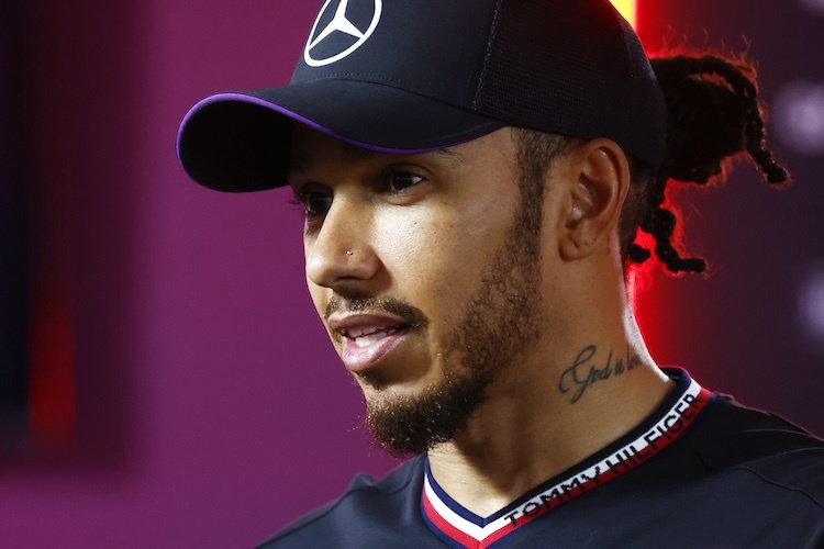 Lewis Hamilton sagt nach dem Trainingsfreitag in Suzuka: «Wir haben hier eine bessere Ausgangslage»
