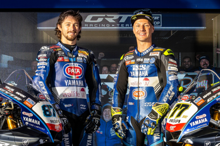 Remy Gardner (li.) und Domi Aegerter sind auch 2025 Teamkollegen