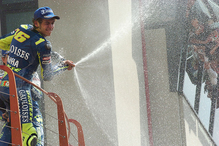 Rossi-Jubel beim Sieg 2004 in Mugello