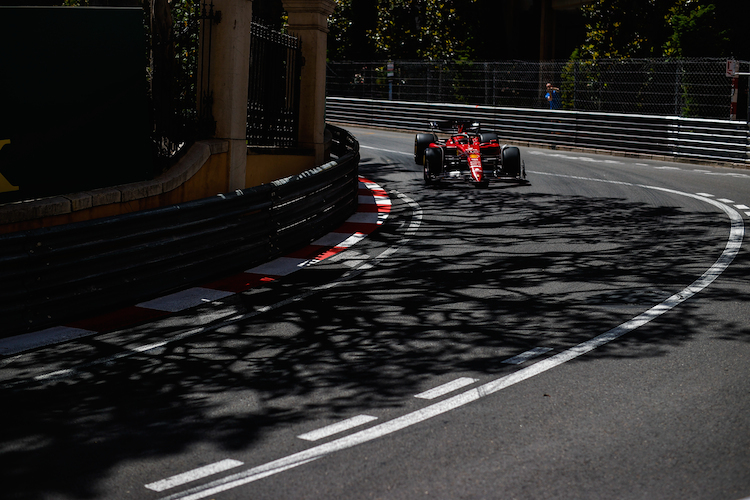 Charles Leclerc startete mit der FP1-Bestzeit ins Monaco-Wochenende