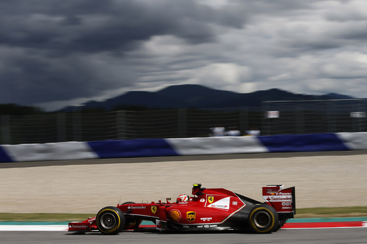 Ferrari-Star Kimi Räikkönen: «Zusammen mit Fernando Alonso habe ich verschiedene Fahrzeug-Abstimmungen durchprobiert, wobei ich mich auf die Frontpartie konzentriert habe und er sich aufs Heck»