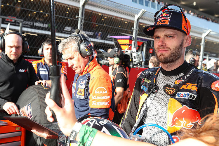 Brad Binder muss sich nach einem schlechten Qualifying am letzten Rennwochenende jeweils von hinten durchkämpfen