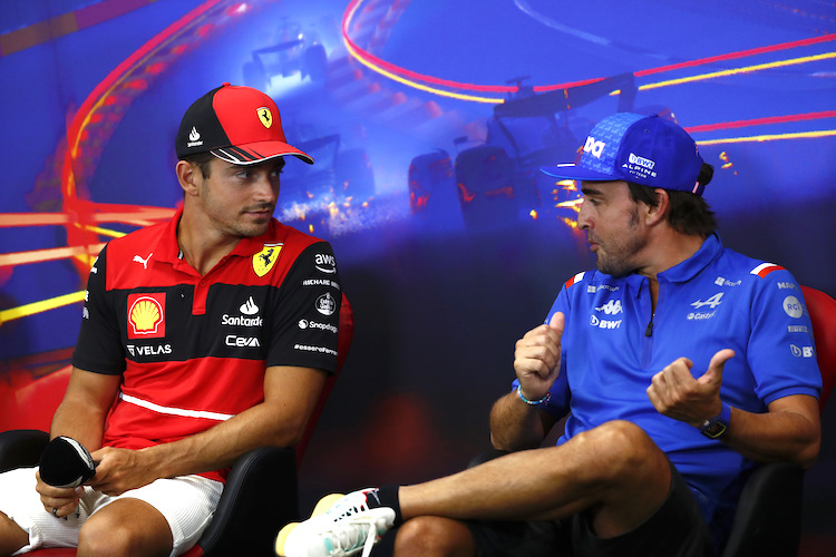 Charles Leclerc und Fernando Alonso