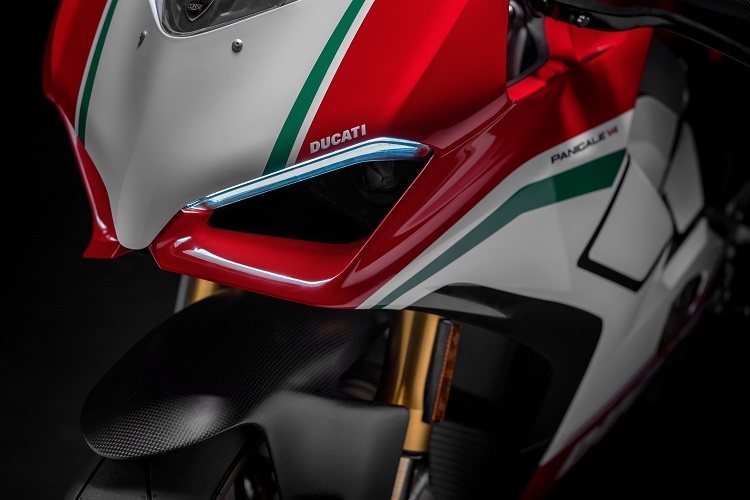Bei 16 Schweizer Ducati-Händlern ist tageweise die Panigale V4 Speciale zu sehen
