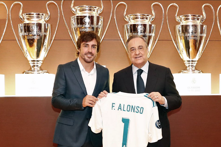 Fernando Alonso mit Real-Madrid-Präsident Florentino Pérez