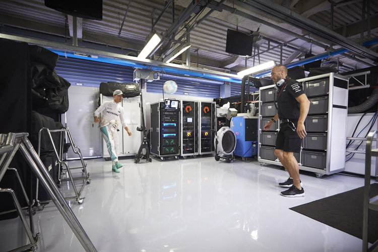 Nico Rosbergs Physiotherapeut Daniel Schlösser weiss: Der Champion hat hart für seinen Erfolg trainiert