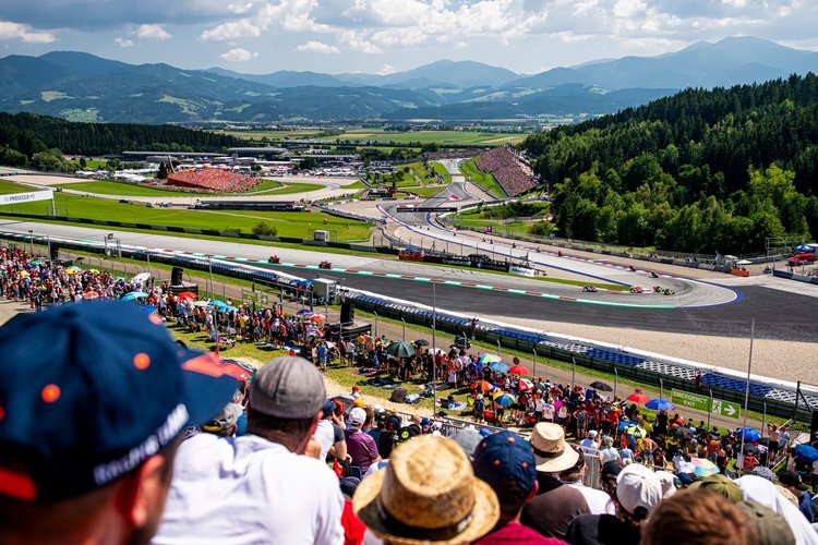 Das Panorama auf dem Red Bull Ring ist gewaltig