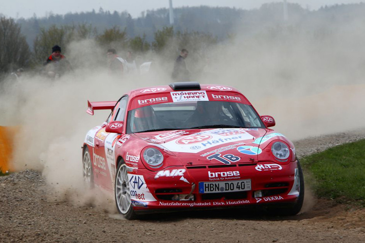Olaf Dobberkau/Alexandra König im Porsche 911