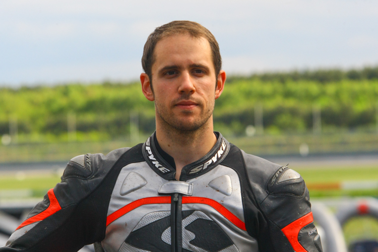 Frank Häfner versucht sich 2015 auf einer Ducati