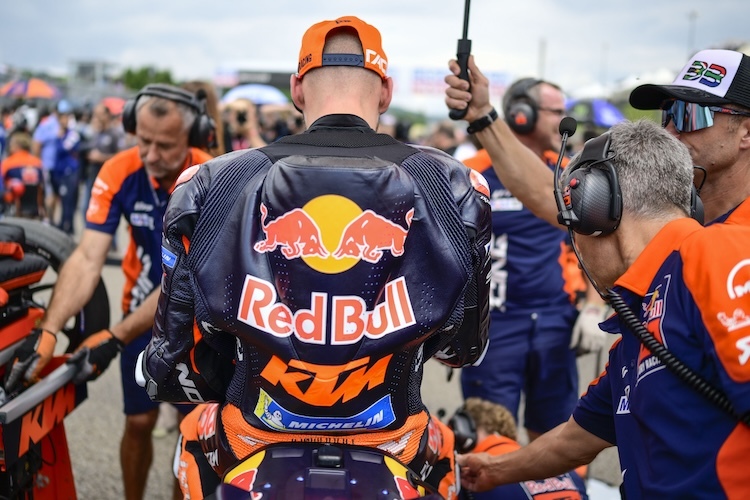 Brad Binder kam als einziger KTM-Pilot ins Ziel