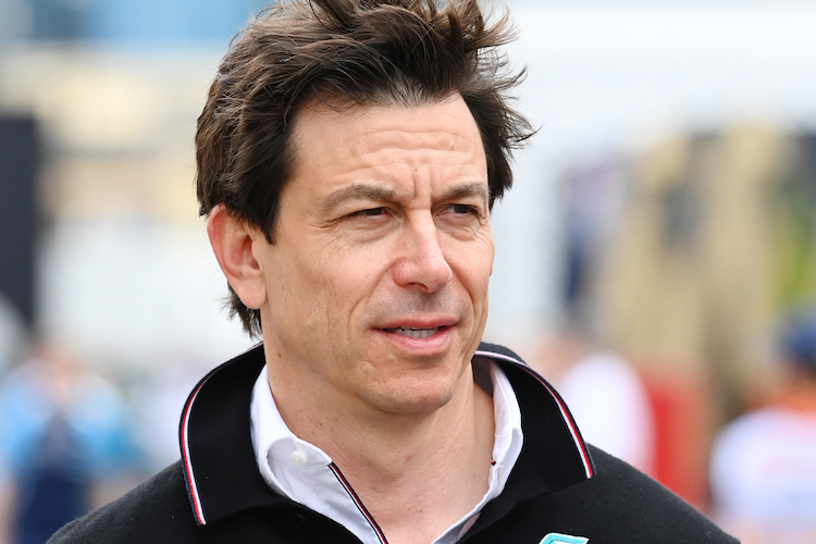 Toto Wolff weiss, worauf sich die Ingenieure bei der Weiterentwicklung des diesjährigen Mercedes konzentrieren müssen