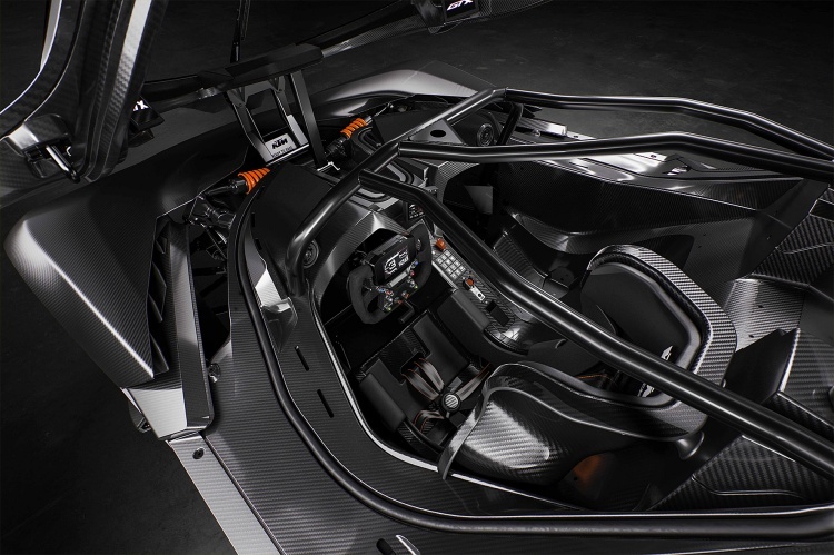 Blick ins Cockpit des KTM X-Bow GT2/GTX
