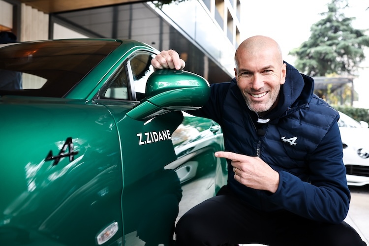 Zinedine Zidane verbrachte einen Tag mit den Alpine-Piloten
