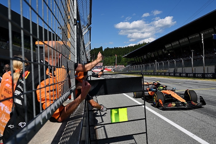 Lando Norris gewinnt das Rennen