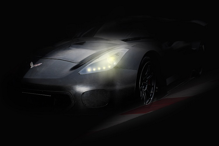Ein erster Blick auf die Corvette C7 GT3-R wird schon gewährt. Und auch was jetzt noch im Dunkeln ist, hat es in sich
