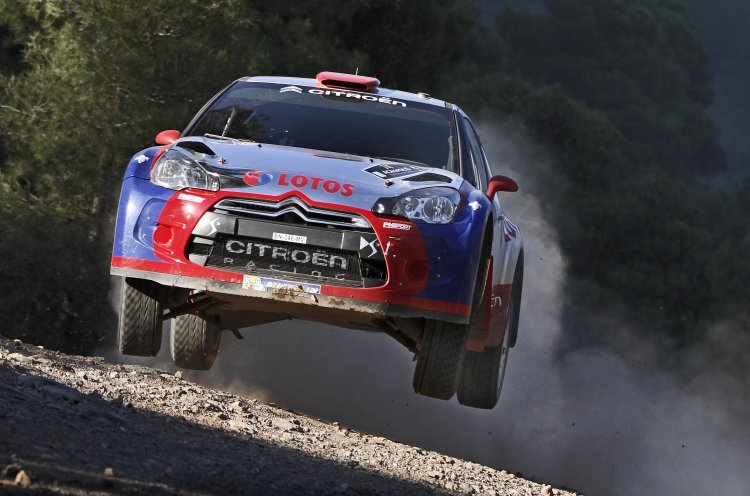 Robert Kubica führt in der WRC2