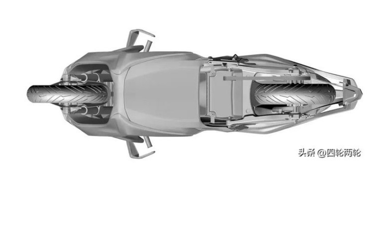 Ansicht von unten: Breites Batteriefach, Zahnriemenantrieb