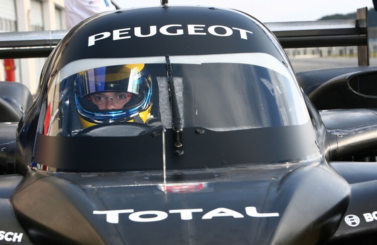 Bereits 2007 fuhr Bourdais für Peugeot