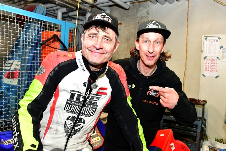 2023 fuhren Harald Simon (li.) und Markus Jell für das Inn-Isar-Racing-Team