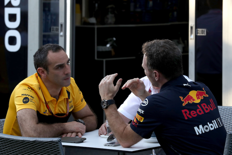 Keine Zuverlässigkeitsprobleme in Melbourne: Renault-Sport-Chef Cyril Abiteboul und Red Bull Racing-Teamchef Christian Horner