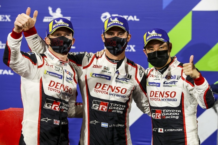 Neue Sportwagen-Weltmeister: (v.li.) Mike Conway, José María López und Kamui Kobayashi