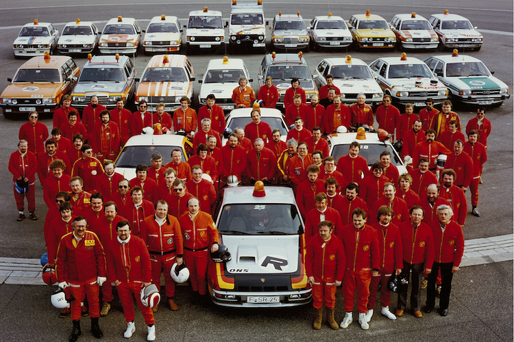 Staffel-Gruppenbild 1985 mit Linge, Frumolt & Co. 