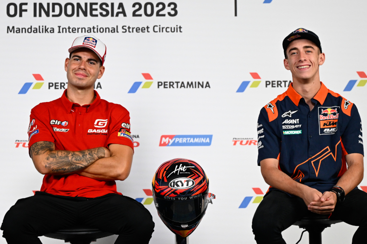 Augusto Fernández und Pedro Acosta in der Pressekonferenz vor dem Indonesien-GP 2023