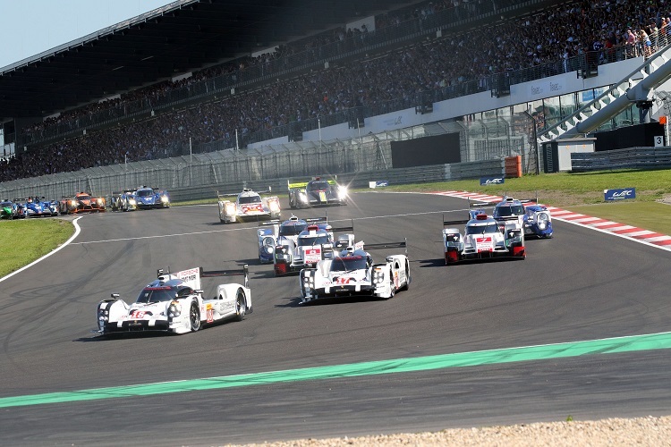 Die Le-Mans-Prototypen vor vollen Tribünen am Nürburgring. So soll es auch 2016 wieder sein.