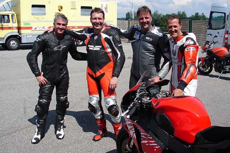 v.l. Doohan, Holzhauer, ein Freund und Schumacher.