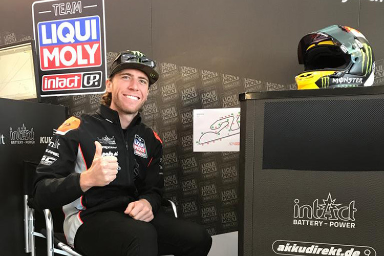 Darryn Binder in der Liqiui Moly-Box beim Valencia-Moto2-Test