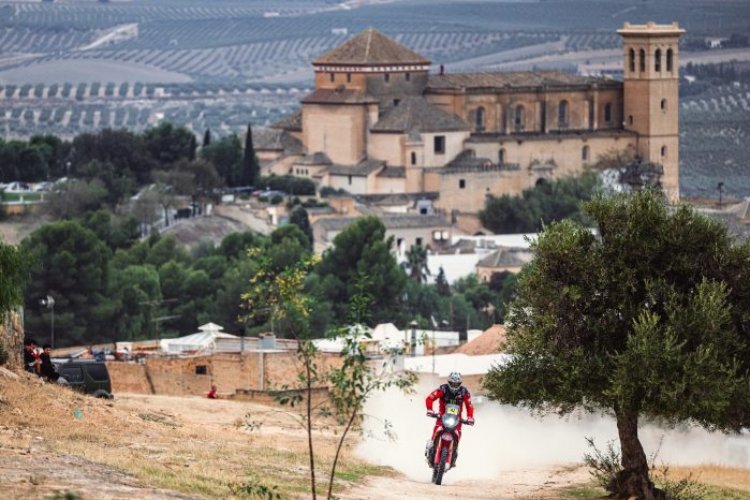 Die Kulisse bei der Rallye Andalusien ist gänzlich anders, als zuvor in Marokko, Abu Dhabi und Saudi-Arabien