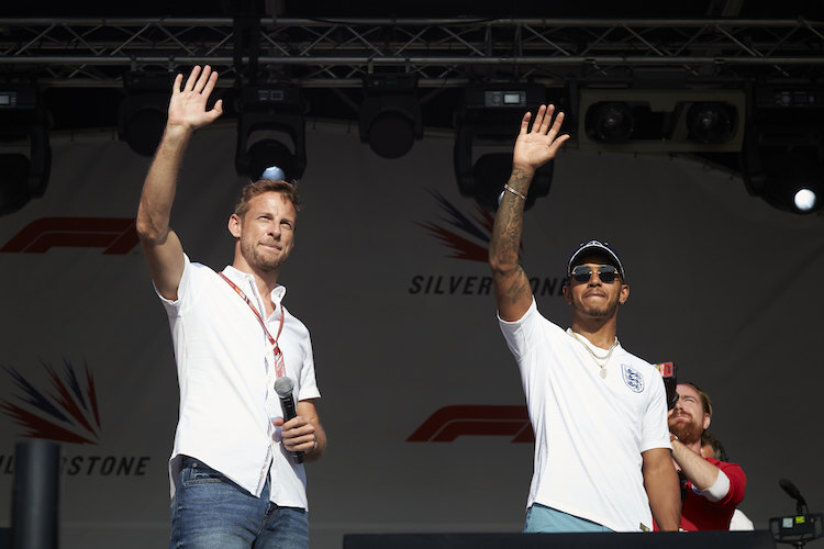 Jenson Button und Lewis Hamilton 2018 in Silverstone