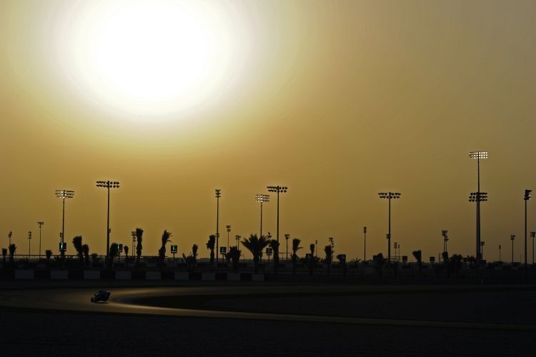 Willkommen zum Test in Katar