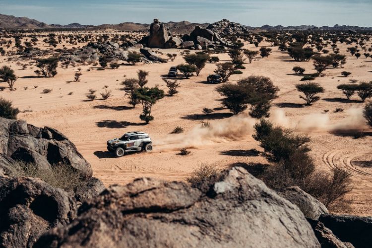 Erfolgreich In die Wüste geschickt: Bereits sechs Mal konnte X-raid die Dakar gewinnen