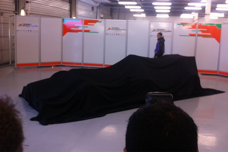 Noch liegt die Decke über dem neuen Force India