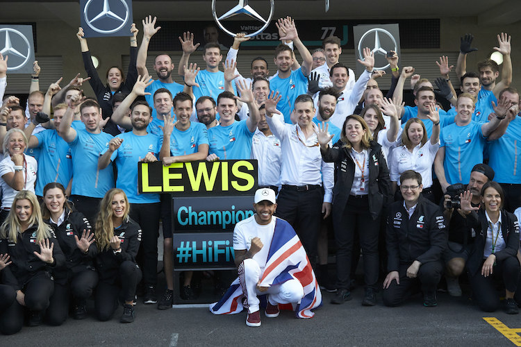 Lewis Hamilton hat in den letzten fünf Jahren von 100 Rennen 51 gewonnen