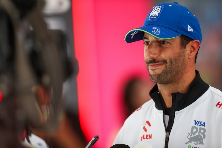 Daniel Ricciardo war in China gut unterwegs – bis ihm Stroll ins Heck krachte