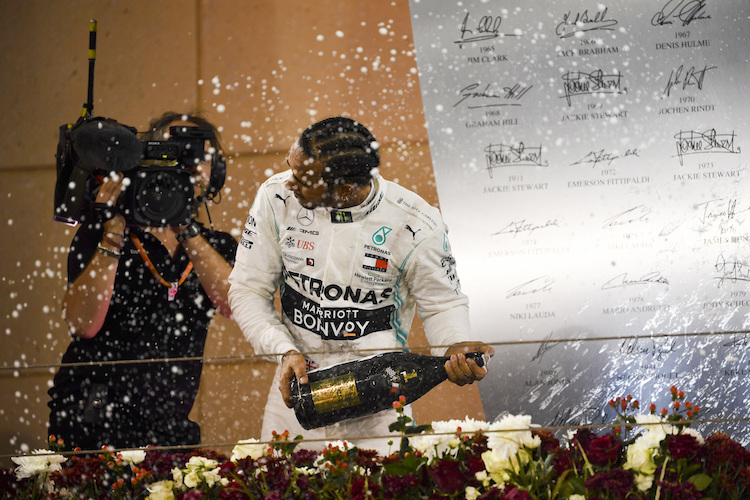 Lewis Hamilton 2019 in Bahrain: mit Rosenwasser